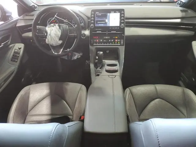 2020 TOYOTA AVALON XSE  