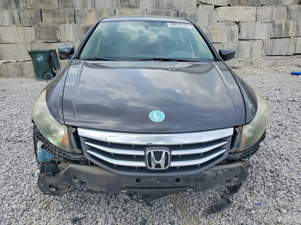 2011 HONDA ACCORD LX  