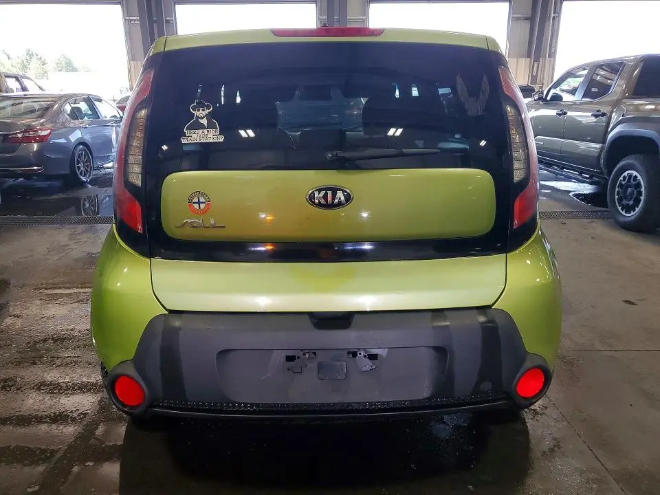 2015 KIA SOUL +  