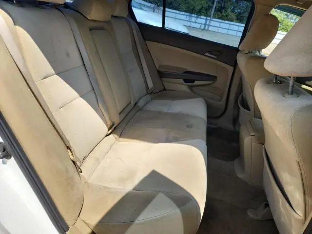 2010 HONDA ACCORD LX  