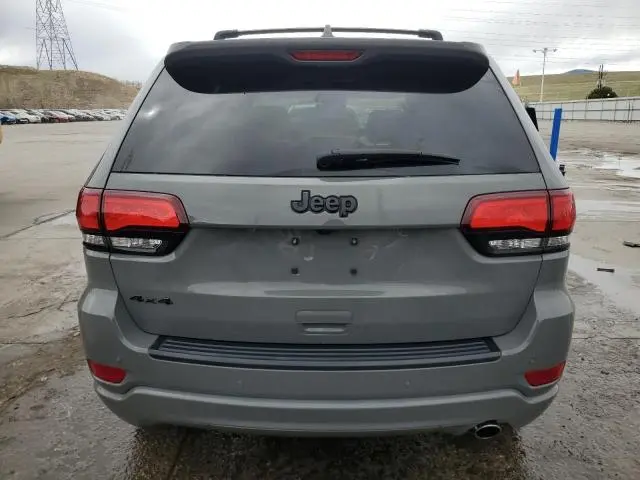 2022 JEEP GRAND CHEROKEE LAREDO E  