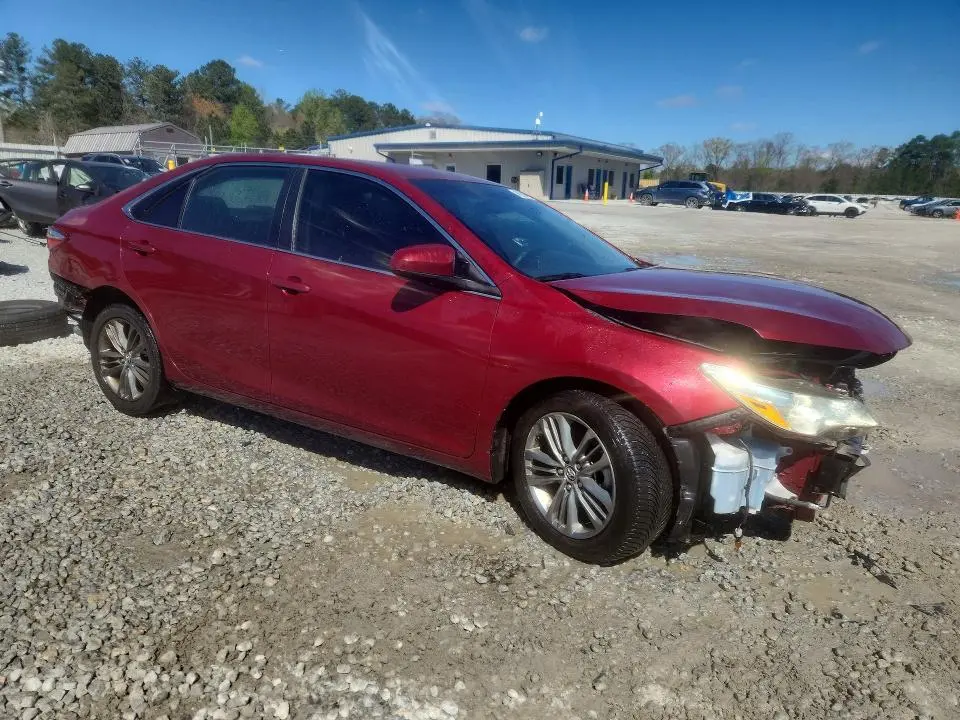 2017 TOYOTA CAMRY LE  