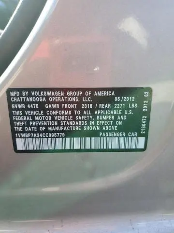2012 VOLKSWAGEN PASSAT SE