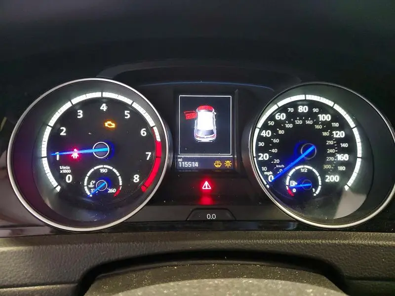 2015 VOLKSWAGEN GOLF R   