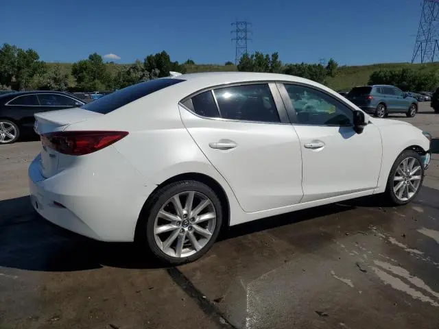 2017 MAZDA 3 TOURING  