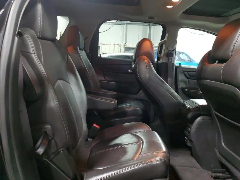 2015 GMC ACADIA SLT-1  