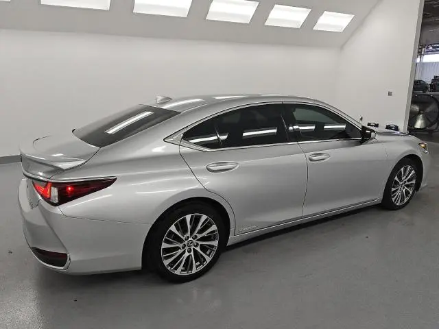 2020 LEXUS ES 300H