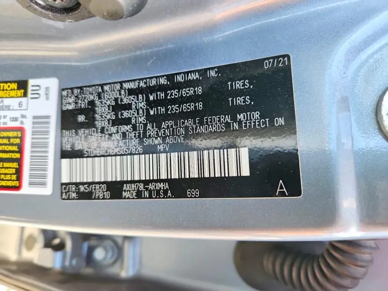 2021 TOYOTA HIGHLANDER HYBRID XLE  