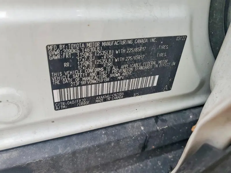 2022 TOYOTA RAV4 LE  