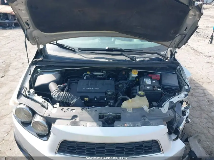 2015 CHEVROLET SONIC LT AUTO