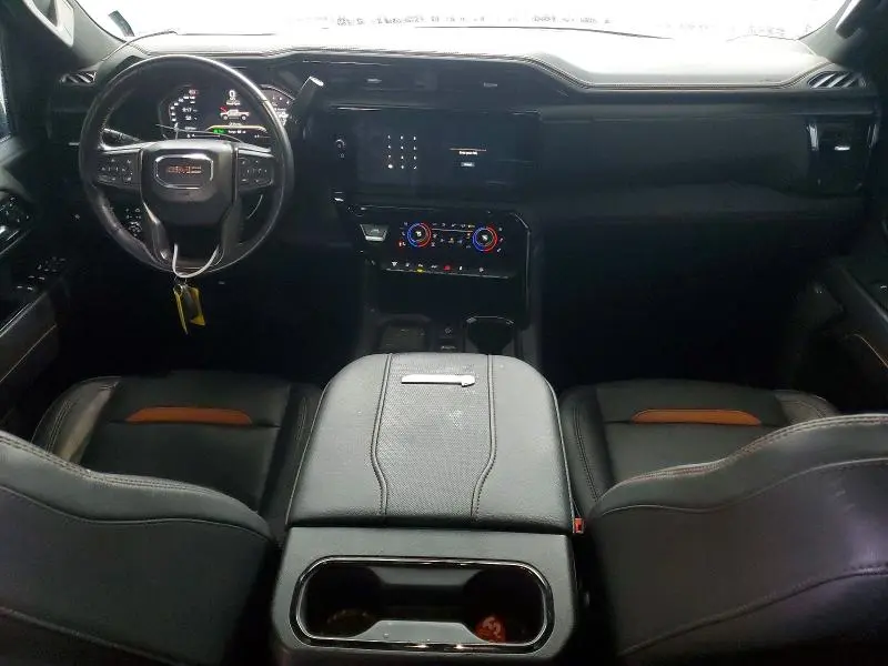 2024 GMC SIERRA K2500 AT4  
