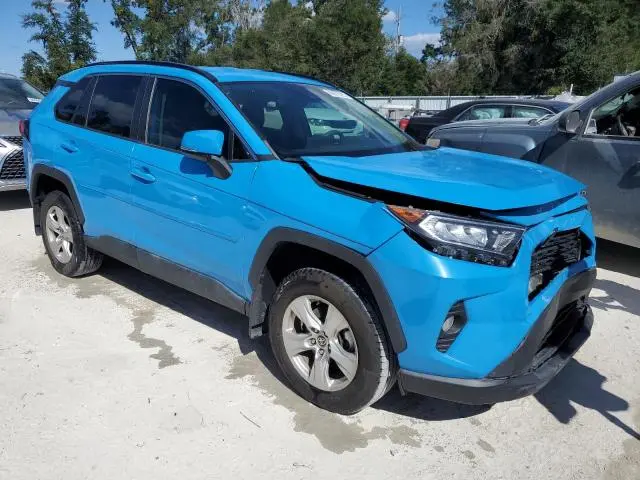 2021 TOYOTA RAV4 XLE  