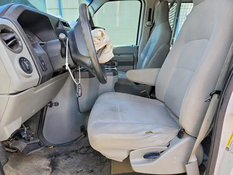2011 FORD ECONOLINE E250 VAN  