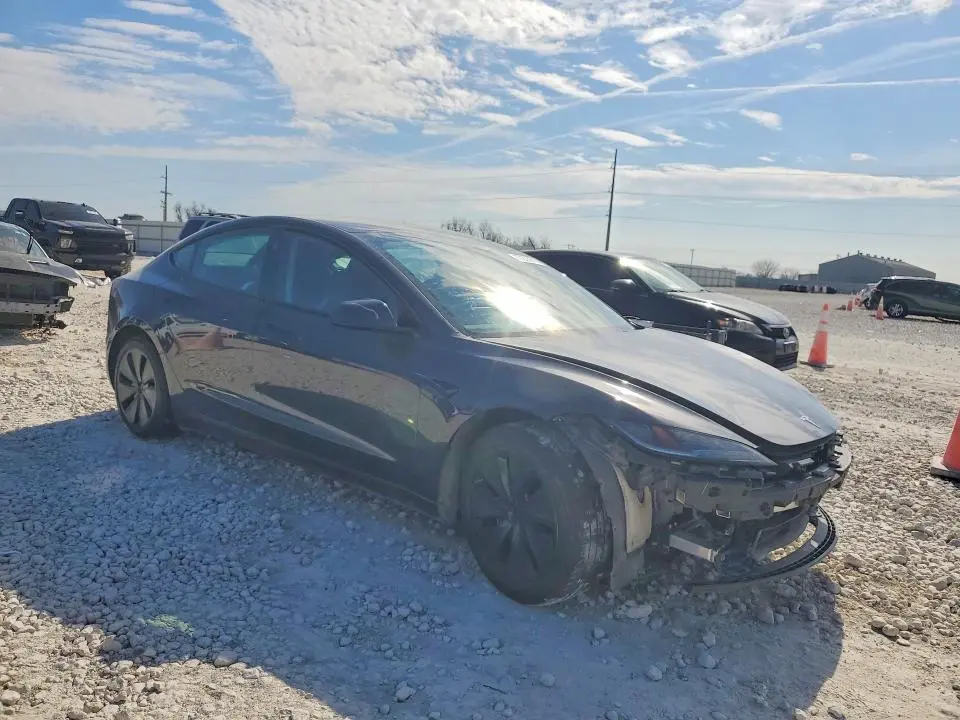 2024 TESLA MODEL 3   