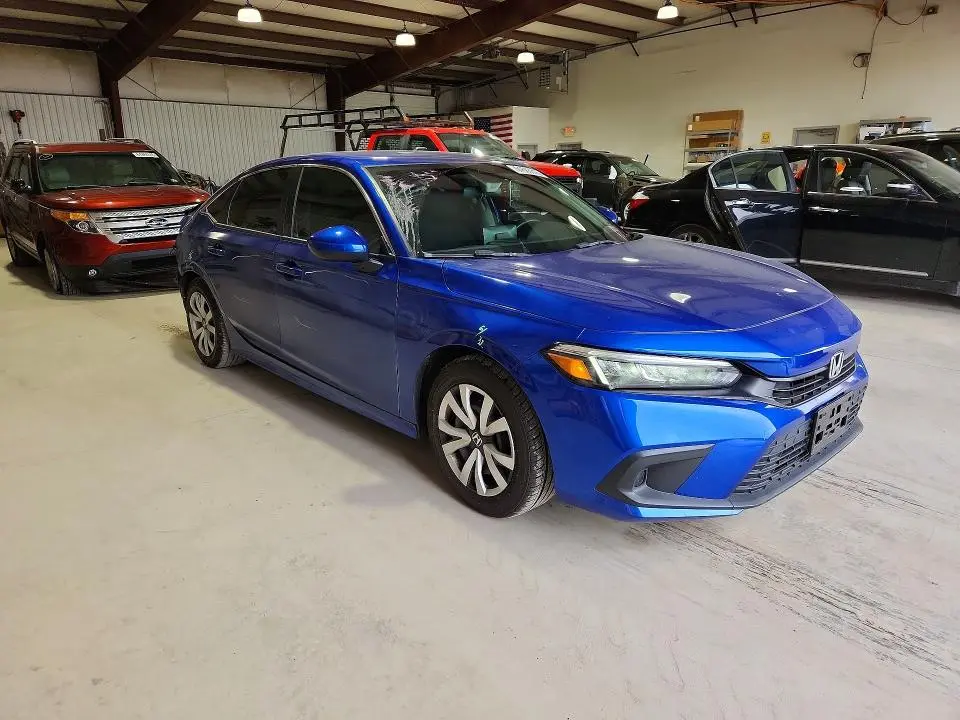 2022 HONDA CIVIC LX  