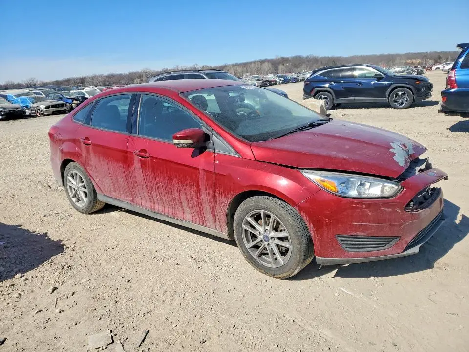 2017 FORD FOCUS SE  