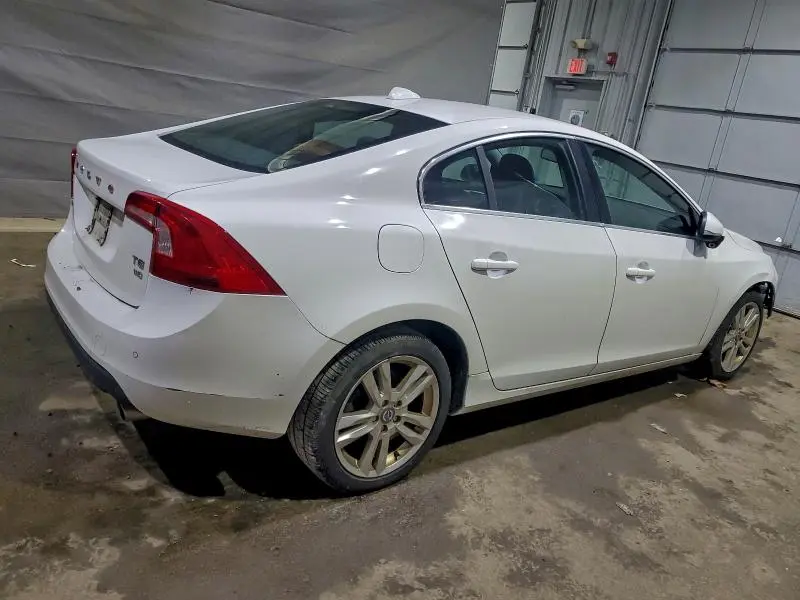 2012 VOLVO S60 T6  