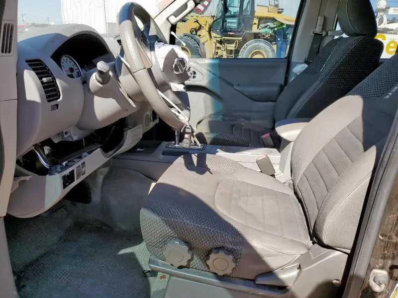 2016 NISSAN FRONTIER S  