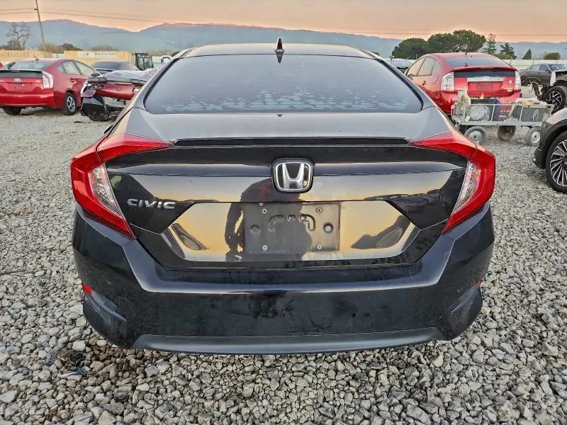 2017 HONDA CIVIC EX  