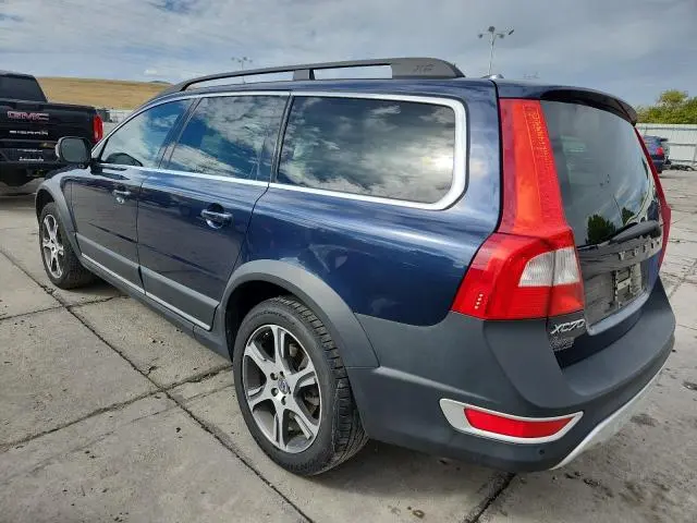 2012 VOLVO XC70 T6  