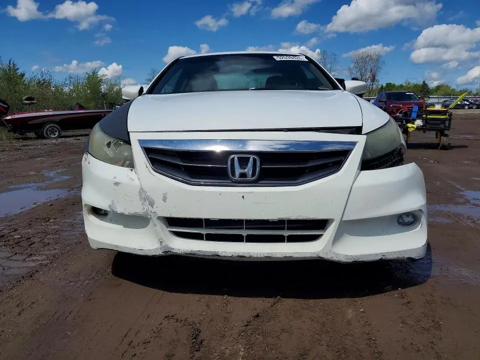 2011 HONDA ACCORD EXL  