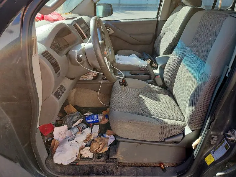 2012 NISSAN FRONTIER S  