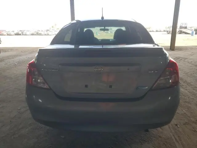 2013 NISSAN VERSA S  