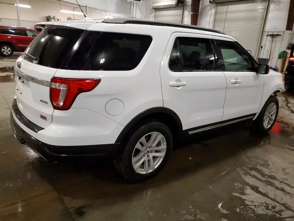 2019 FORD EXPLORER XLT  