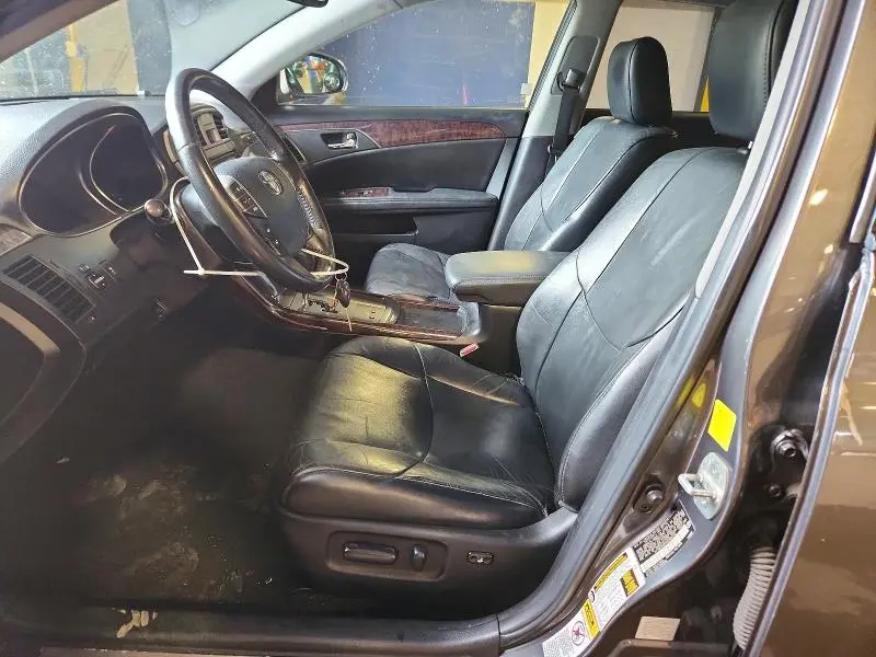 2011 TOYOTA AVALON BASE  
