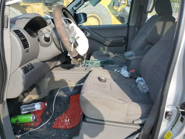 2014 NISSAN FRONTIER S  