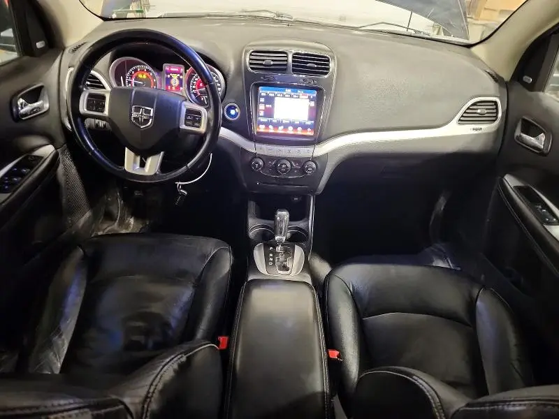 2011 DODGE JOURNEY R/T  