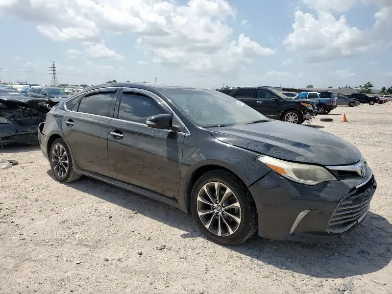 2016 TOYOTA AVALON XLE  