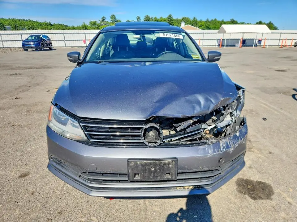 2015 VOLKSWAGEN JETTA SE  