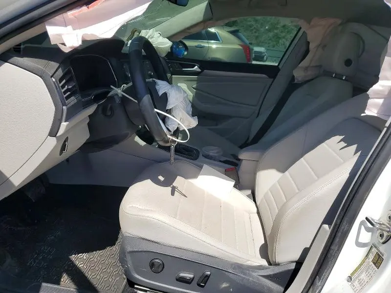 2023 VOLKSWAGEN JETTA SE  