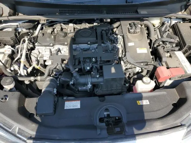 2022 TOYOTA PRIUS LE  