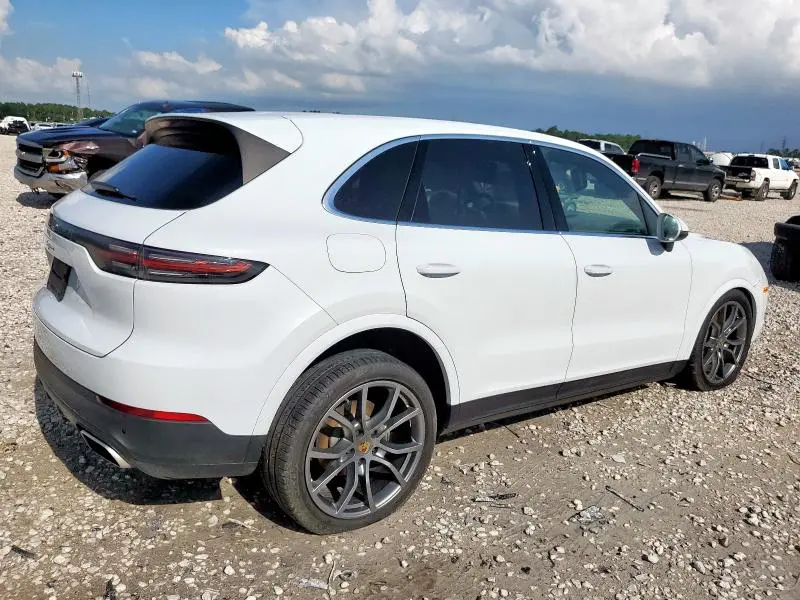 2021 PORSCHE CAYENNE   