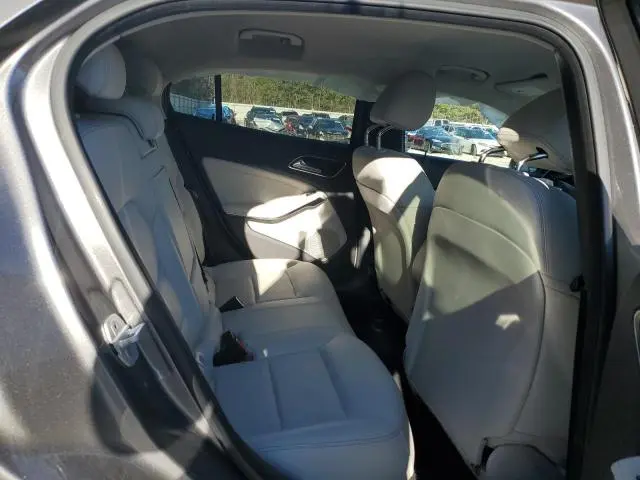 2015 MERCEDES-BENZ GLA 250 4MATIC  