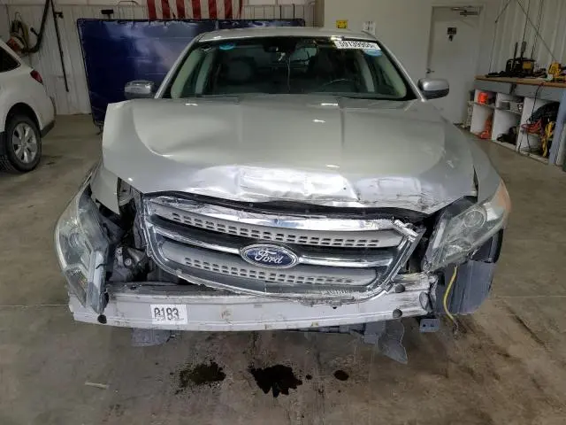 2011 FORD TAURUS LIMITED  