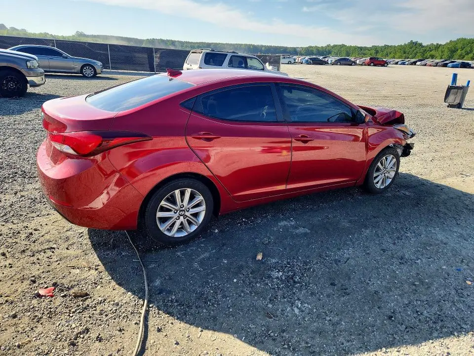 2016 HYUNDAI ELANTRA SE  