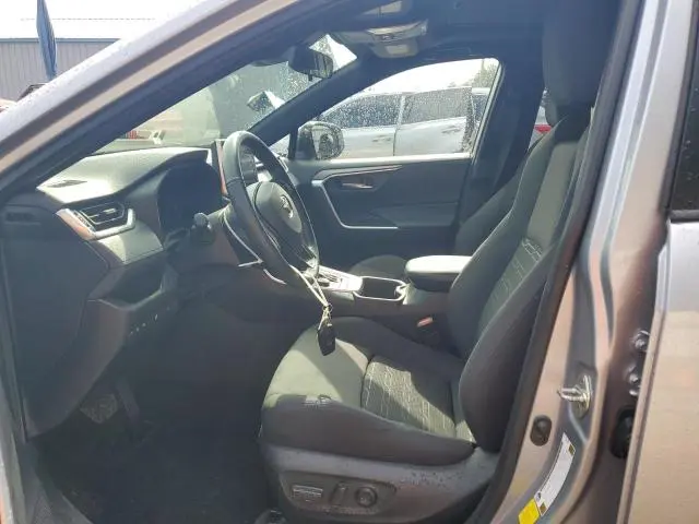 2023 TOYOTA RAV4 SE  