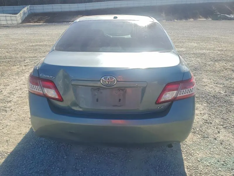 2010 TOYOTA CAMRY BASE  