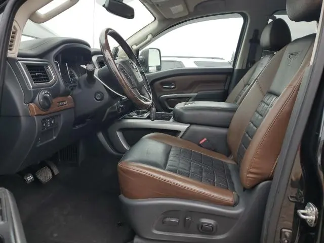 2019 NISSAN TITAN XD SL  