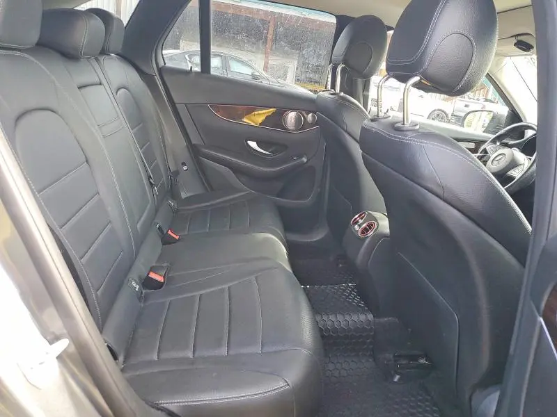 2016 MERCEDES-BENZ GLC 300 4MATIC  