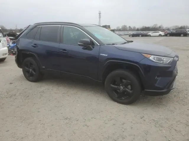2020 TOYOTA RAV4 XSE  