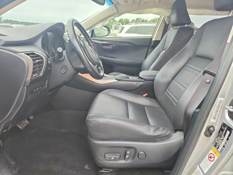 2015 LEXUS NX 200T  