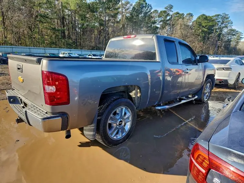 2013 CHEVROLET SILVERADO C1500 LT  