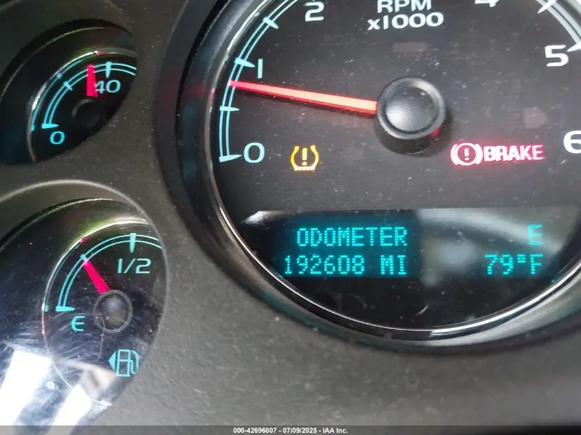 2011 CHEVROLET TAHOE LT