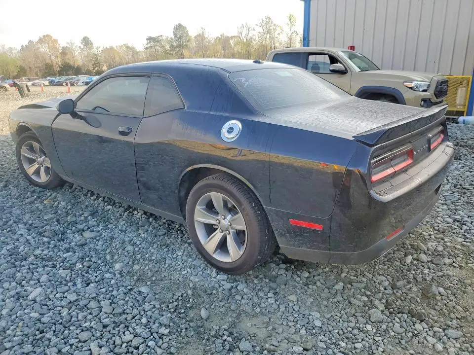 2020 DODGE CHALLENGER SXT  