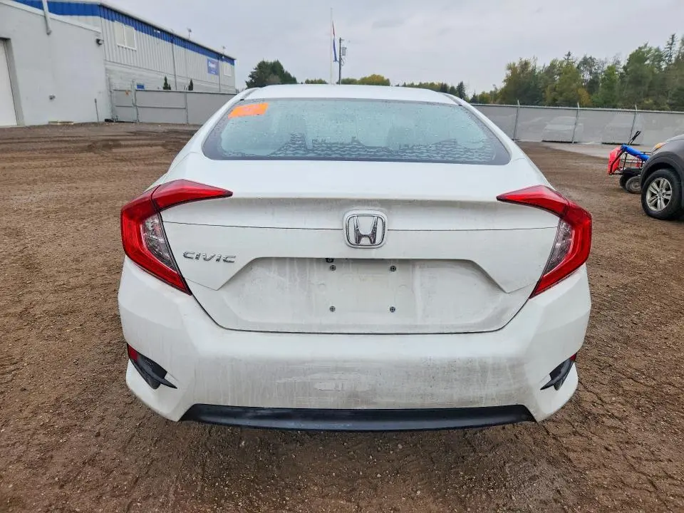 2018 HONDA CIVIC LX  