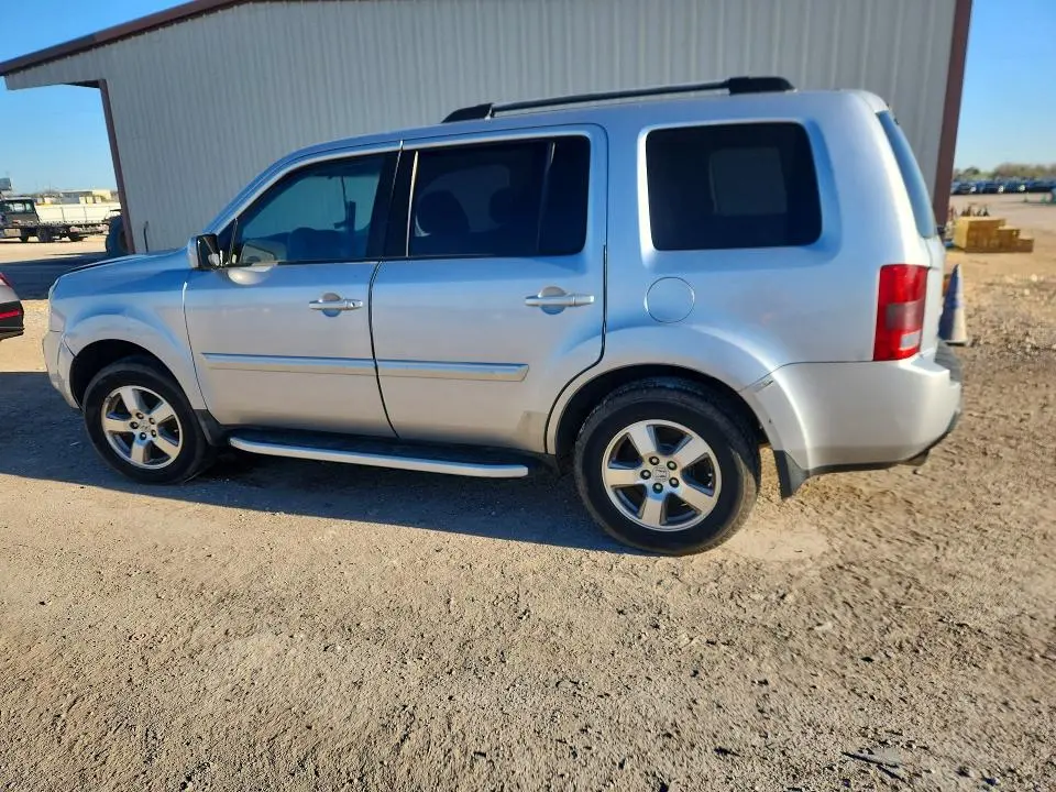 2011 HONDA PILOT EXL  